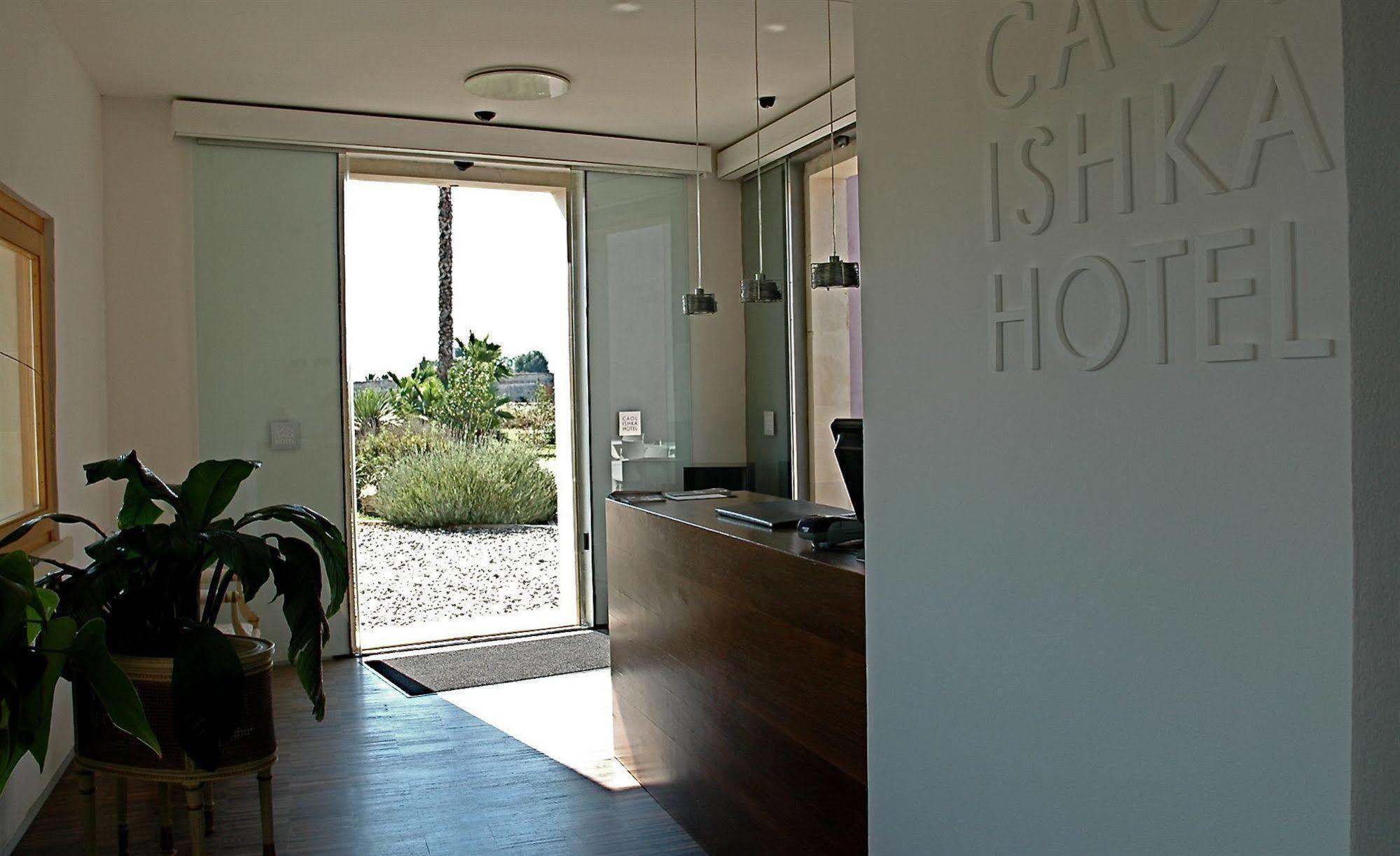 Caol Ishka Hotel Syrakusa Exteriör bild